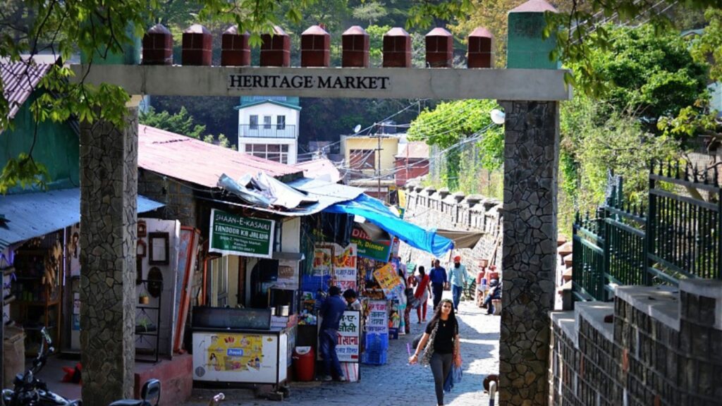 kasauli mall road